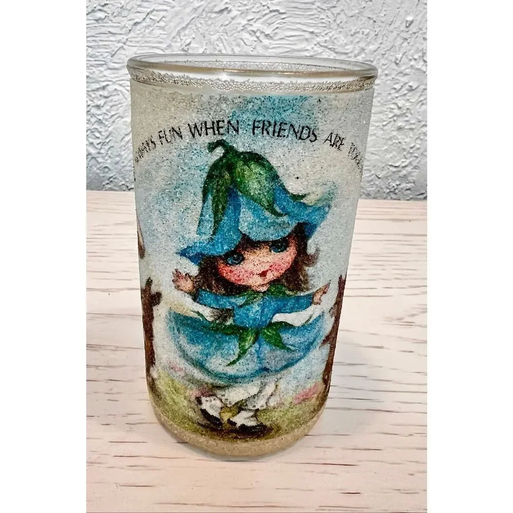 Vintage 5” Frosted Glass Woodland Art Friendship Votive Candle Holder (1980s)
